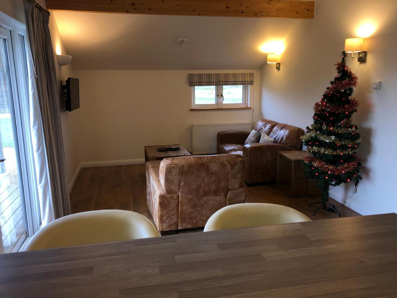Fields End Lodges Doddington  Exterior foto